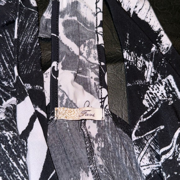 Fave’ Maxi, Beautiful Black & White Print, Size M, EUC - Picture 4 of 5